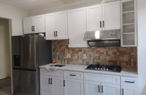 Oak Lane - East Oak Lane House | Cozy House Near North Broad St. - Pet & Child Friendly