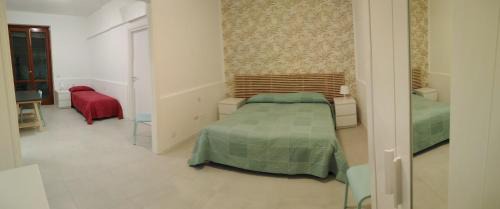 Recanati Apartment | Beachside Retreat with Ocean View and Pet-Friendly Perks