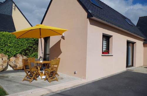 Plouguerneau House | Cozy House by the Sea with Kitchen in a Quiet Area