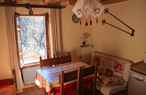Villarbon Ski Chalet | Tranquil Retreat at House of St Martin de Belleville