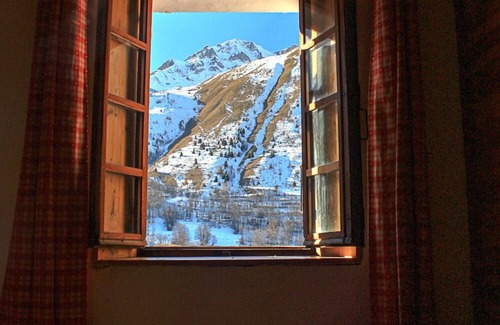 Villarbon Ski Chalet | Tranquil Retreat at House of St Martin de Belleville