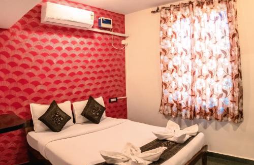 Arambol House | Oceanfront Comfort at The House Of Brothers - Rated 9/10!