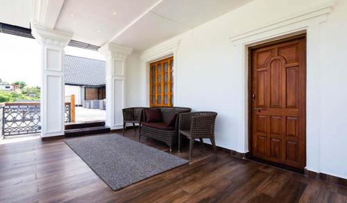 Bainguinim Villa | Discover Valley Meadows Farm: Oceanfront Bliss Awaits