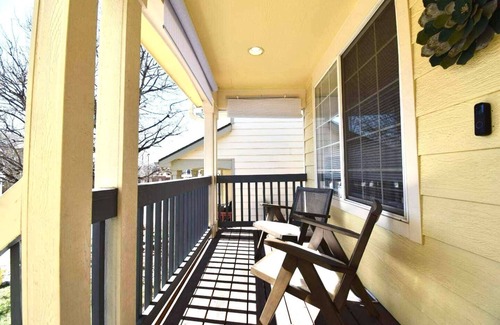 Denver House | Ideal Vibe, Pet-Friendly Stay with Pool & Spa Amenities
