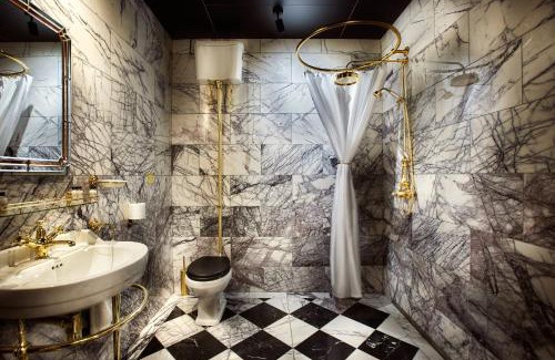 City Centre Glasgow Hotel | Elegant House of Gods Glasgow: Guest Rated 8.5/10