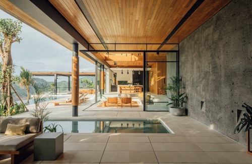 Praya Barat Villa | Discover House of Herring: Family-Friendly Oasis Awaits