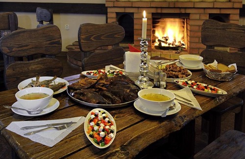 Vzvadskoe Resort | Cozy Retreat at House of Hunter and Fisherman Awaits