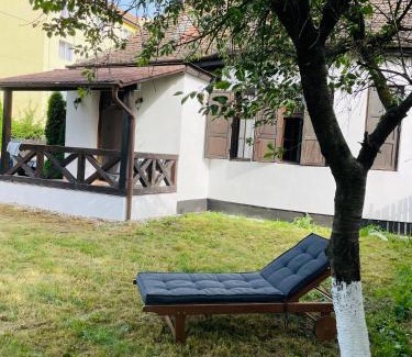 Medias House | Inviting House of Joven: 10/10 Rated, Pet-Friendly Stay