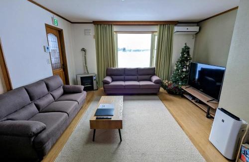 Furano Ski Chalet | Family-Friendly All Seasons Furano Chalet - Rated 9.3/10