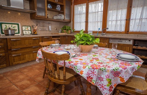 Cuevas del Becerro Villa | Discover House of La Fuentezuela: Guest Rated 10/10 Stay