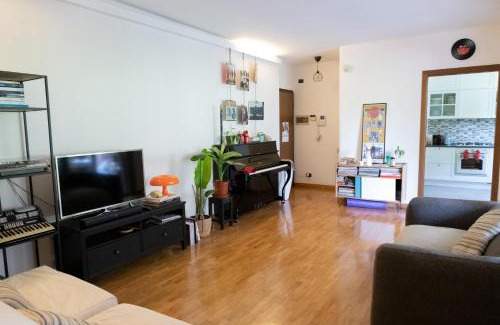 Lampugnano Apartment | Discover House of Music San Siro Fiera - 4-Star Family Retreat