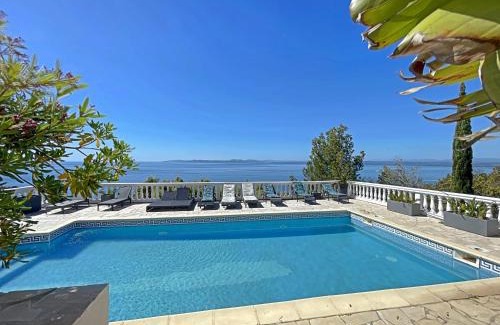 Almadraba-Canyelles Villa | Discover House of Paradise Roses: Oceanfront Retreat Awaits