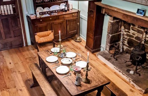 Morlaix House | Discover the Enigmatic House of Secrets: Pet & Child Friendly