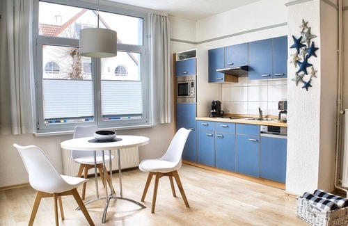 Warnemuende Apartment | Oceanfront Cottage with Kitchen - Guest Rated 10/10