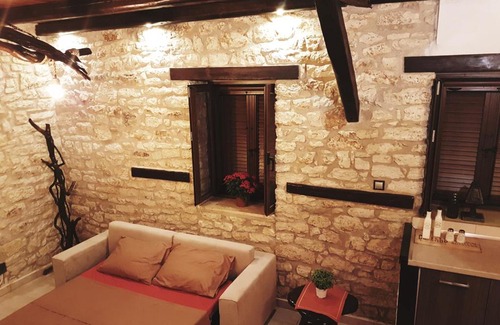 Vlicho House | Pet-Friendly House of Stone Vliho near Nidri - 10/10 Rating