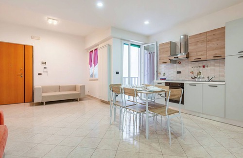 Monopoli Apartment | Relaxing Retreat at House of the Gozzo in Monopoli