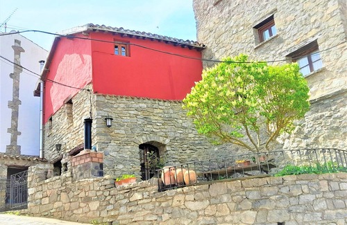 Trevijano Cottage | Guest Rated 10/10: House of the River Leza for 8 Guests