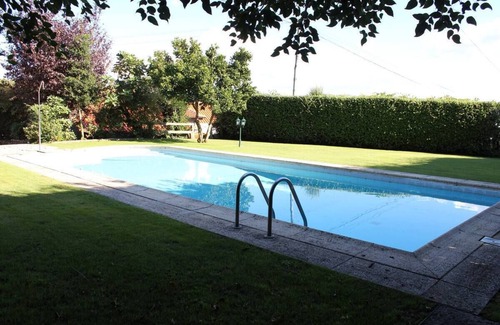 Santo Tirso Cottage | Discover House of the Three Boys with Ocean View & Spa