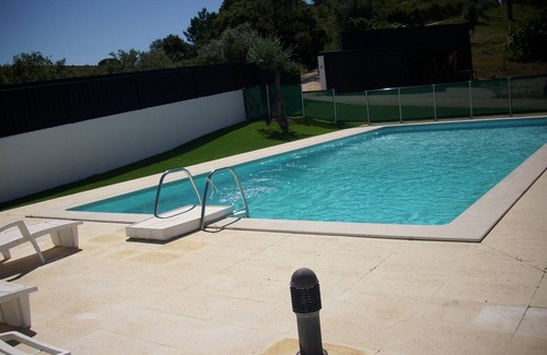 Tomar Villa | Peaceful House of Turtledoves with Pool and Ocean View