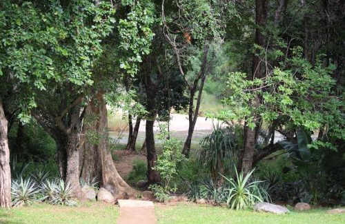 Hoedspruit Villa | Relaxing Riverfront View - House on Blyde with Ocean Access