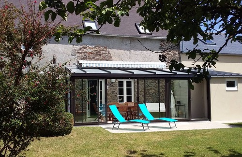Saint-Benoit-des-Ondes House | Cozy Oceanfront Retreat in St Benoit des Ondes - 10/10 Rated