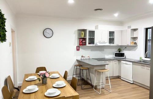 Fairfield Heights House | Family-Friendly Retreat at House on Hamilton - No Parties