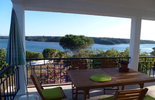 Vila Nova de Milfontes House | Ideal Retreat on the Rio Mira Estuary with Family Amenities
