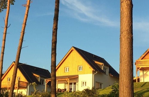 Lojzova Paseka House | Relaxing Lake House with Direct Access & Spectacular Views