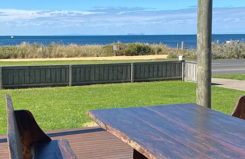 Portarlington House | Beachfront Haven with Breathtaking Ocean Views - 10/10 Rated