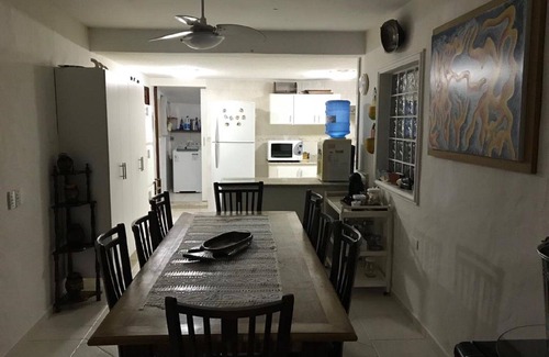Guaeca House | Beachfront Retreat: House on the Beach of Guaecá with Spa