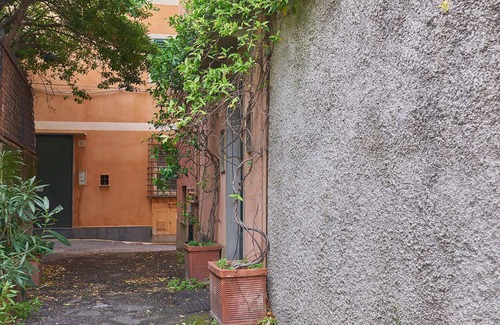 Sturla House | Beachfront House with Parking Just Steps from the Ocean