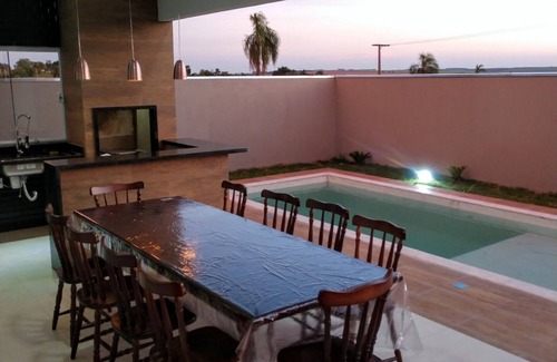 Itai Cottage | Gourmet Retreat with Pool and Spa in Riviera de Santa Cristina II