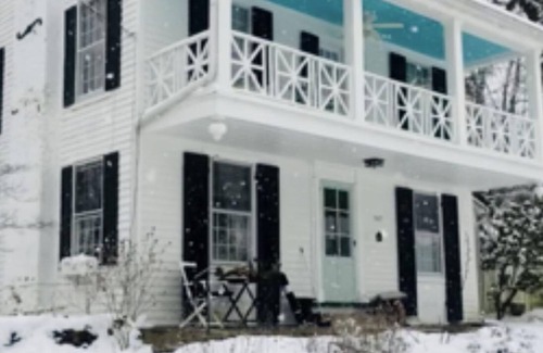 Dickeyville House | House on the Gwynns Falls