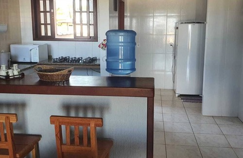 Tamoios House | Cozy Oceanfront House with 24-Hour Security & Amenities