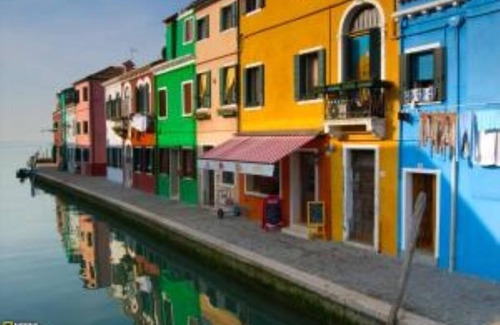 Burano House | Enchanting House on the Sky of Burano with Spa & Hot Tub