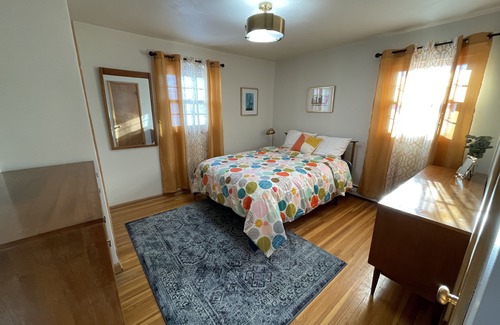 Grand Forks House | Ideal House Steps from Ralph Engelstad Arena with Amenities