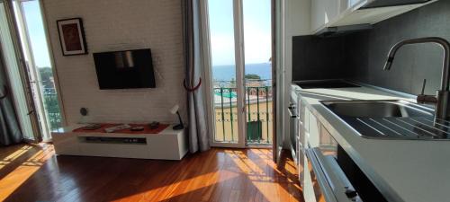 Sant'Ilario Apartment | Pet-Friendly Retreat at House Orizzonte - Casa Bianca
