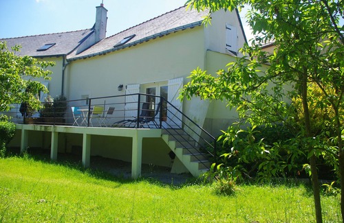 Chalonnes-sur-Loire Cottage | Delightful House with Pool Overlooking the Loire River