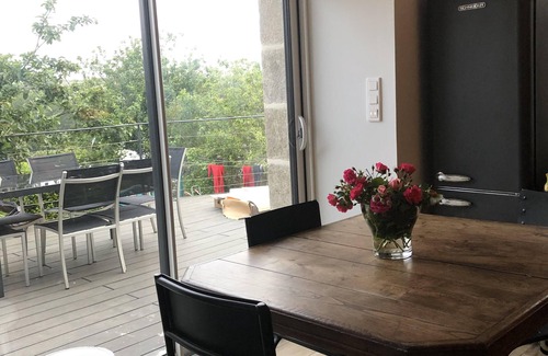 Pont-Croix House | Riverside Retreat in Historic Pont Croix with Ocean Views