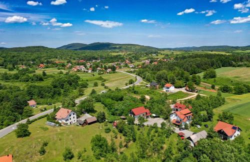 Irinovac House | Pet-Friendly Escape at House Pavlic - Guest Rated 9.4/10