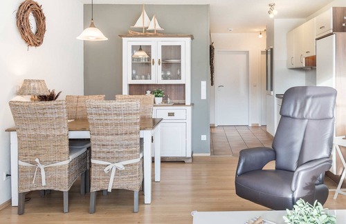 Ostseebad Boltenhagen Apartment | Oceanfront House Poseidon: Family-Friendly Retreat