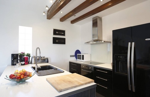 Villandry House | Discover Gite Villandry: Garden View with Private Bath
