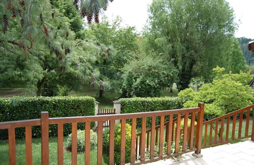 Le Roc House | Guest Rated 9.8: House Quercy-Périgord with Pool & Pets
