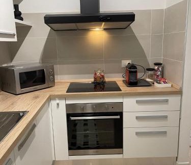 San Lazzaro di Savena Apartment | Welcoming HOUSE RODRIGUEZ: Highly Rated & Family Friendly