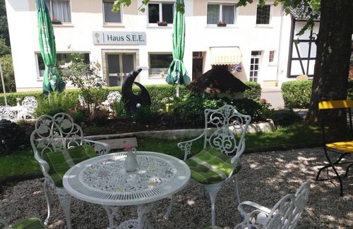 Marienthal Apartment | Cozy Double Room at House S.E.E. with Breakfast Included