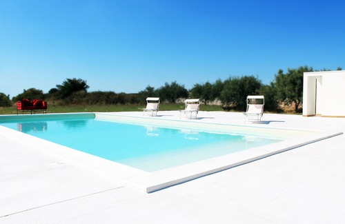 Rosolini Villa | Discover House Sbrizza: Countryside Serenity Near the Sea