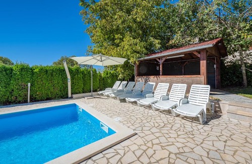 Lindar Villa | House Semy: Private Pool with Oceanfront Serenity
