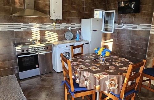 Ribeira de Pena House | House Sousa: Family-Friendly Retreat with Spa and Hot Tub