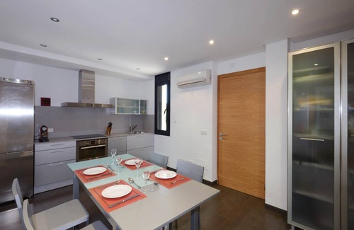 Urbanizacion Mont Ferrutx Villa | Family-Focused Retreat Just 100 Meters from the Sea
