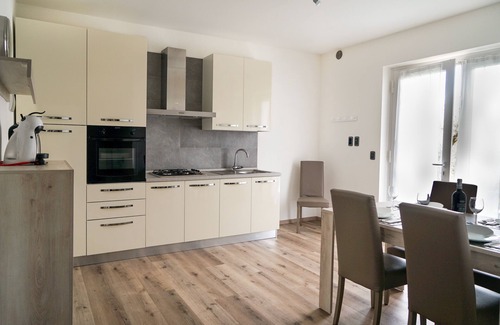 Malcesine Apartment | House Stefi: 10/10 Rated with Pool & Pet-Friendly Comfort